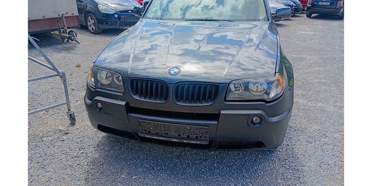 BMW X3 303.000 km 1.950 &euro; Waiblingen 71332