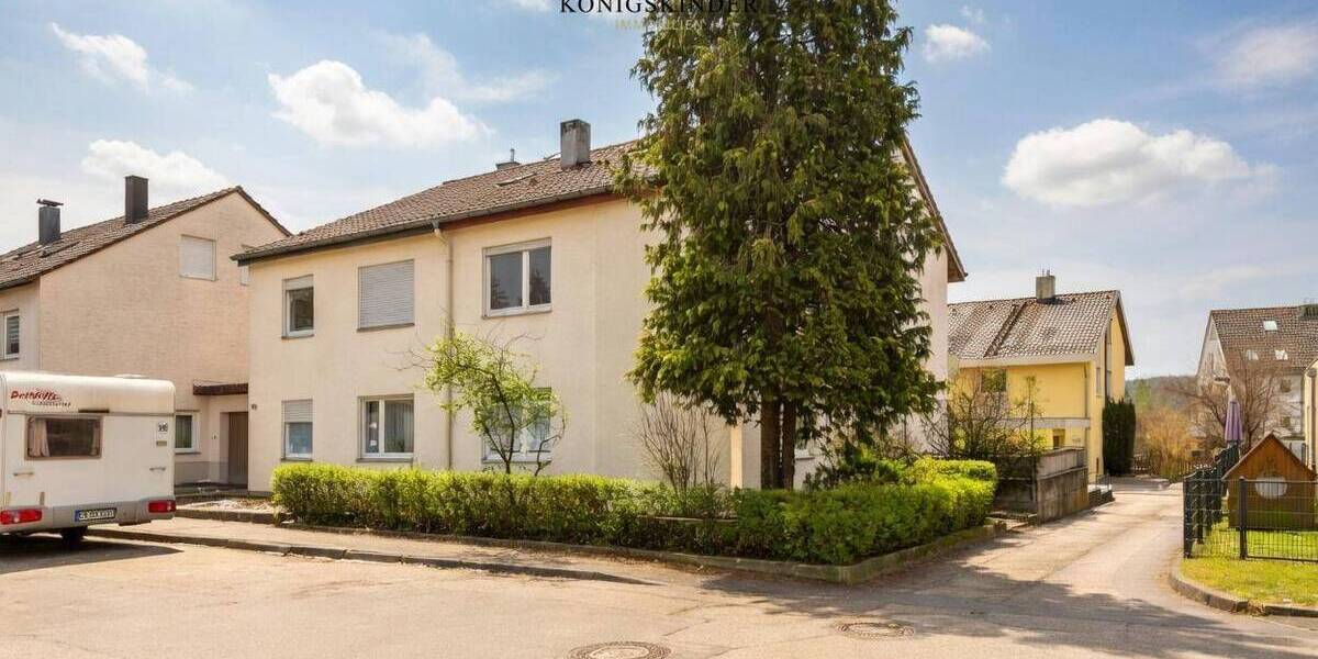 Doppelhaushälfte Hochdorf - 7 Zimmer, 158 m&sup2;, 425.000&euro; | Angebot:25683454