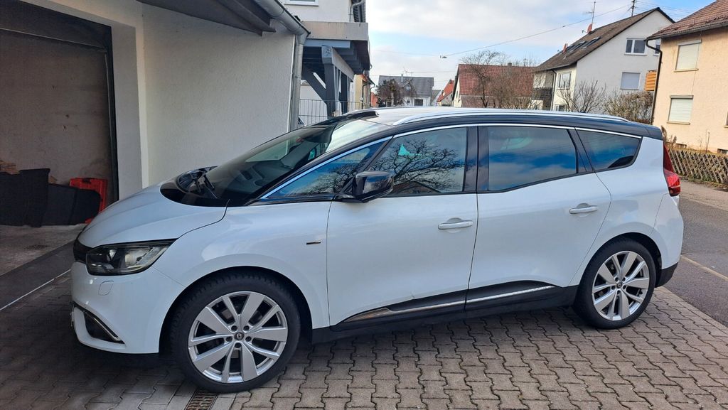 Renault Grand Scenic 68.204 km 13.499 &euro; Waiblingen 71336