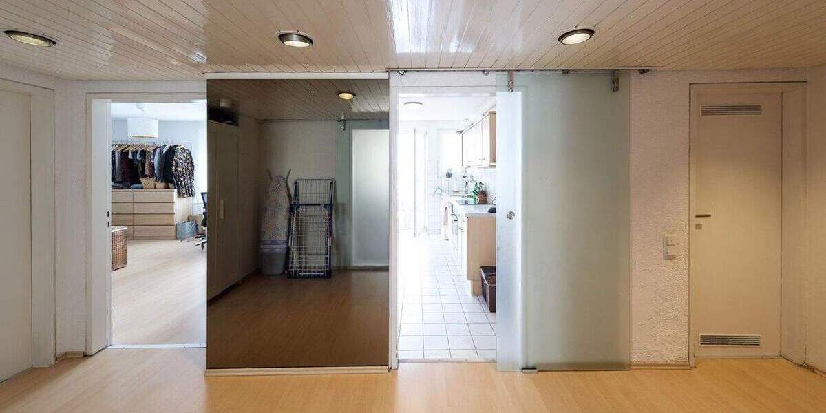 Etagenwohnung Stuttgart Mitte - 5 Zimmer, 115 m&sup2;, 495.000&euro; | Angebot:25657437