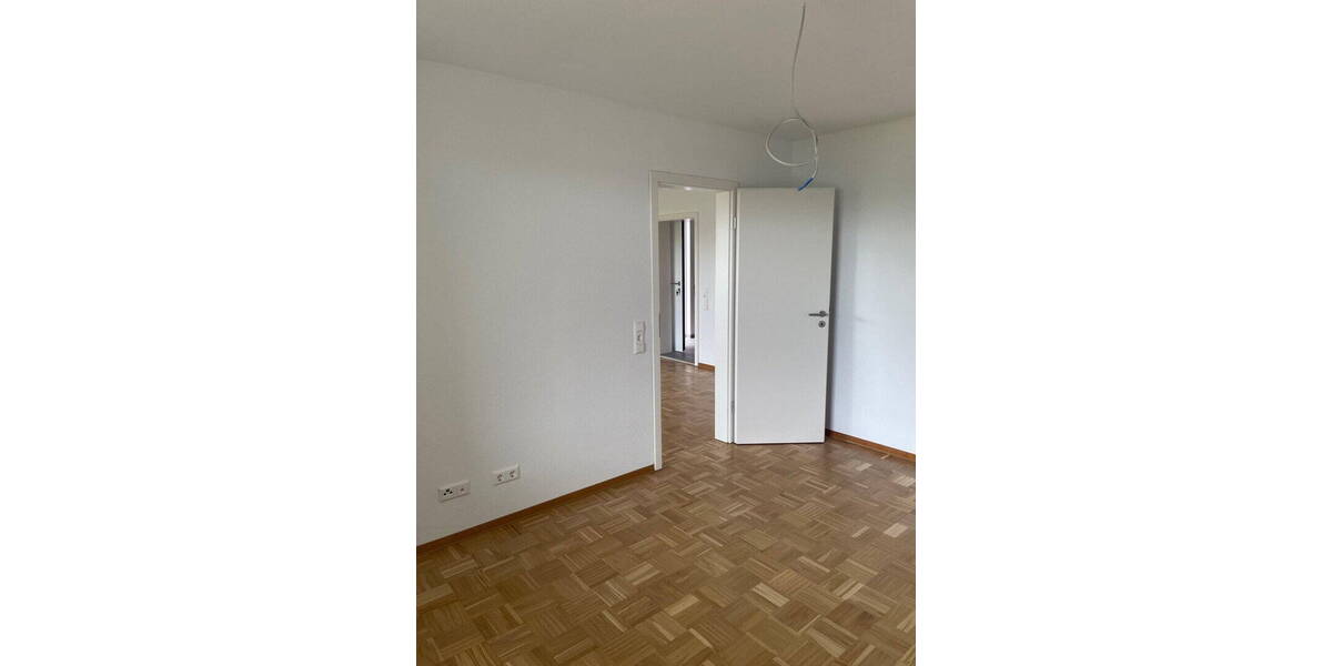 Etagenwohnung Weil der Stadt - 2 Zimmer, 62 m&sup2;, 950&euro; | Angebot:26037057