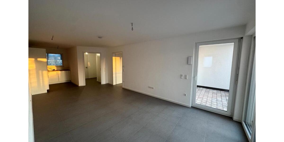 Erdgeschoßwohnung Schwaigern - 3 Zimmer, 74 m&sup2;, 359.900&euro; | Angebot:26602871