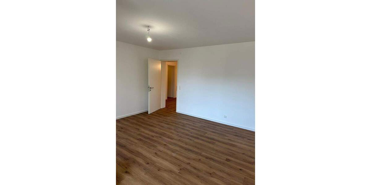 Terrassenwohnung Esslingen-Oberesslingen Oberesslingen - 2 Zimmer, 68 m&sup2;, 269.000&euro; | Angebot:25836846