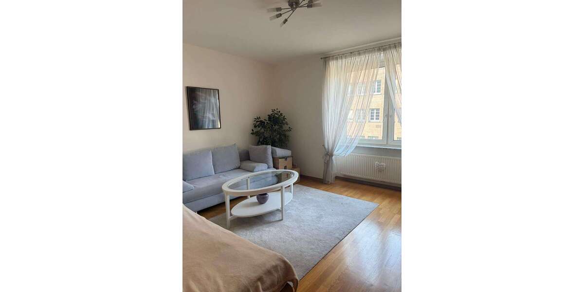 Etagenwohnung Stuttgart Stuttgart-West - 3 Zimmer, 83 m&sup2;, 1.200&euro; | Angebot:26018656