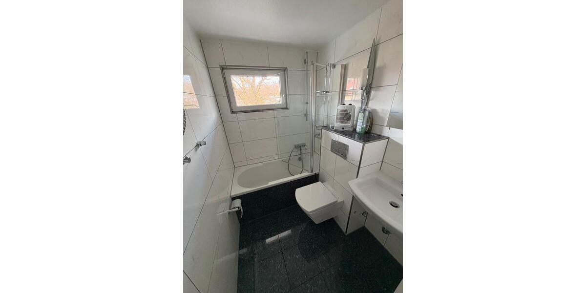Etagenwohnung Leonberg - 2 Zimmer, 46 m&sup2;, 695&euro; | Angebot:27581795