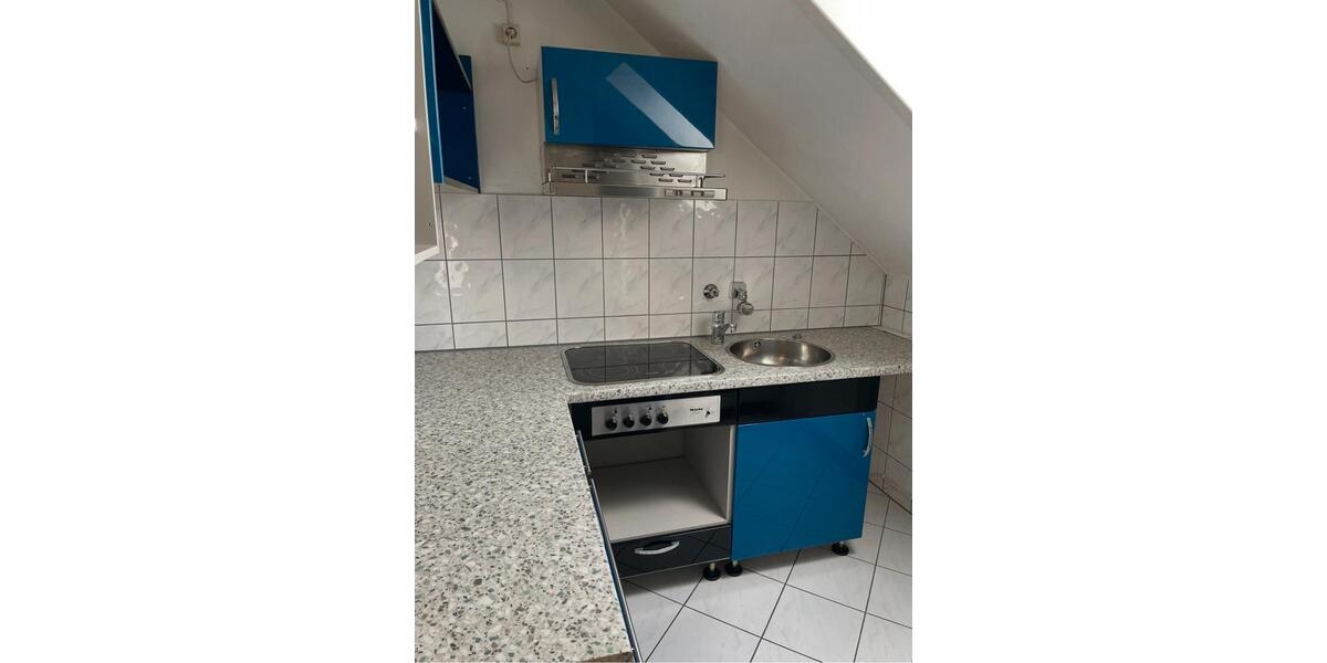 Dachgeschoßwohnung Filderstadt - 3 Zimmer, 62 m&sup2;, 720&euro; | Angebot:27589579