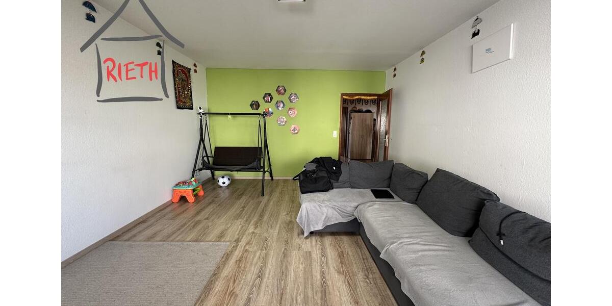 Etagenwohnung Tamm - 3.5 Zimmer, 90 m&sup2;, 1.200&euro; | Angebot:25342973