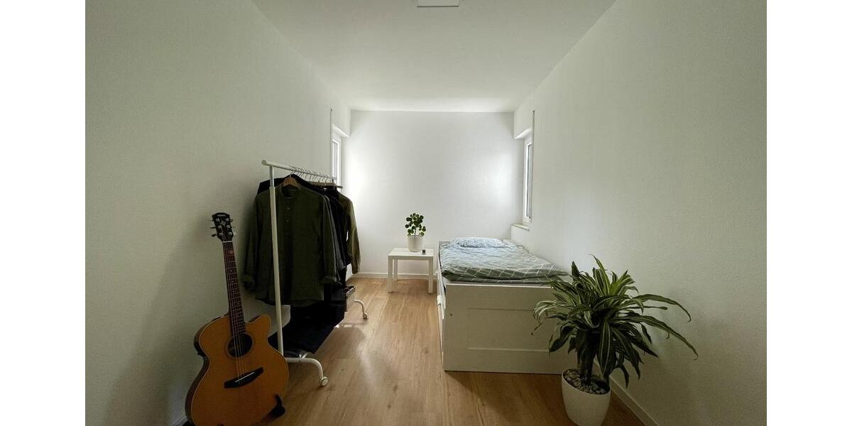 Hochparterre Ludwigsburg Eglosheim - 4 Zimmer, 92 m&sup2;, 435.000&euro; | Angebot:26790542