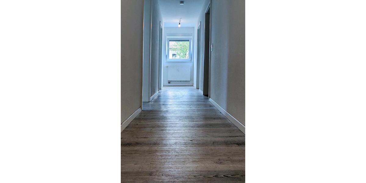 Erdgeschoßwohnung Backnang - 3 Zimmer, 83 m&sup2;, 325.000&euro; | Angebot:27158426