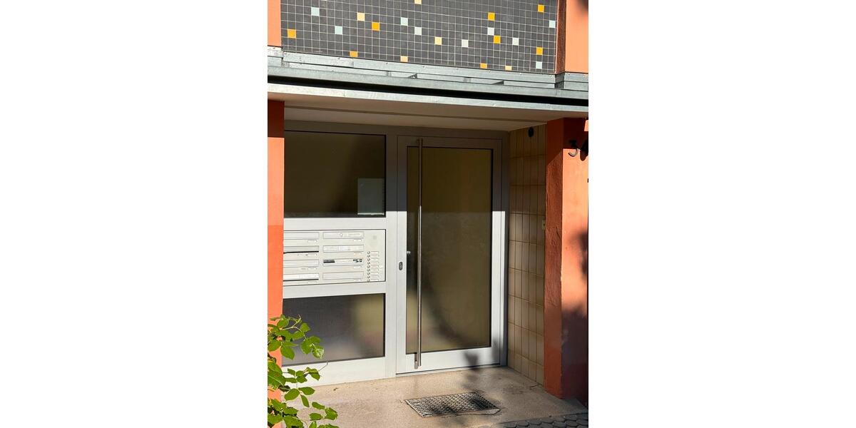 Etagenwohnung Ludwigsburg Eglosheim - 3 Zimmer, 64 m&sup2;, 310.000&euro; | Angebot:27566493