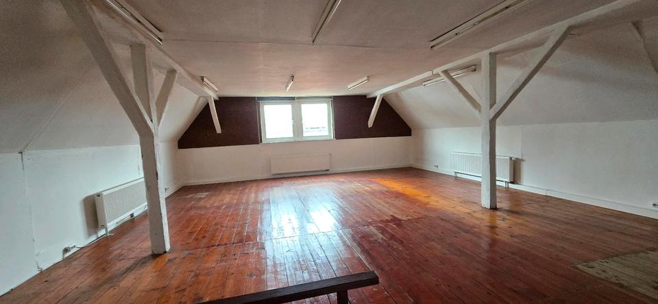 Gewerbeobjekt Ludwigsburg - 1.590&euro; | Angebot:25211106