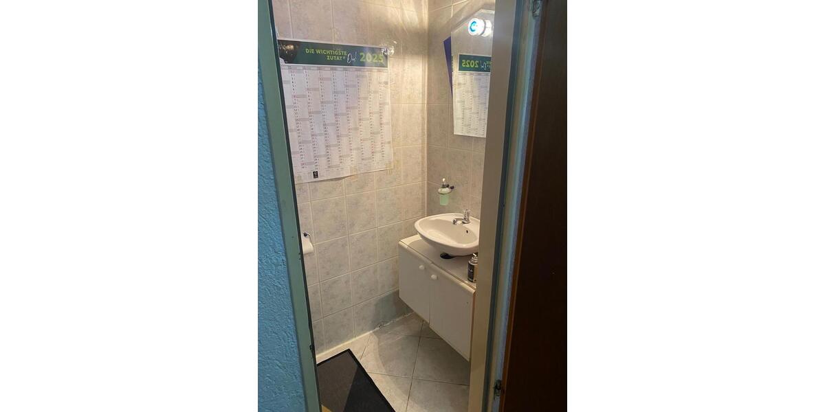 Etagenwohnung Backnang - 4.5 Zimmer, 106 m&sup2;, 350.000&euro; | Angebot:25632819