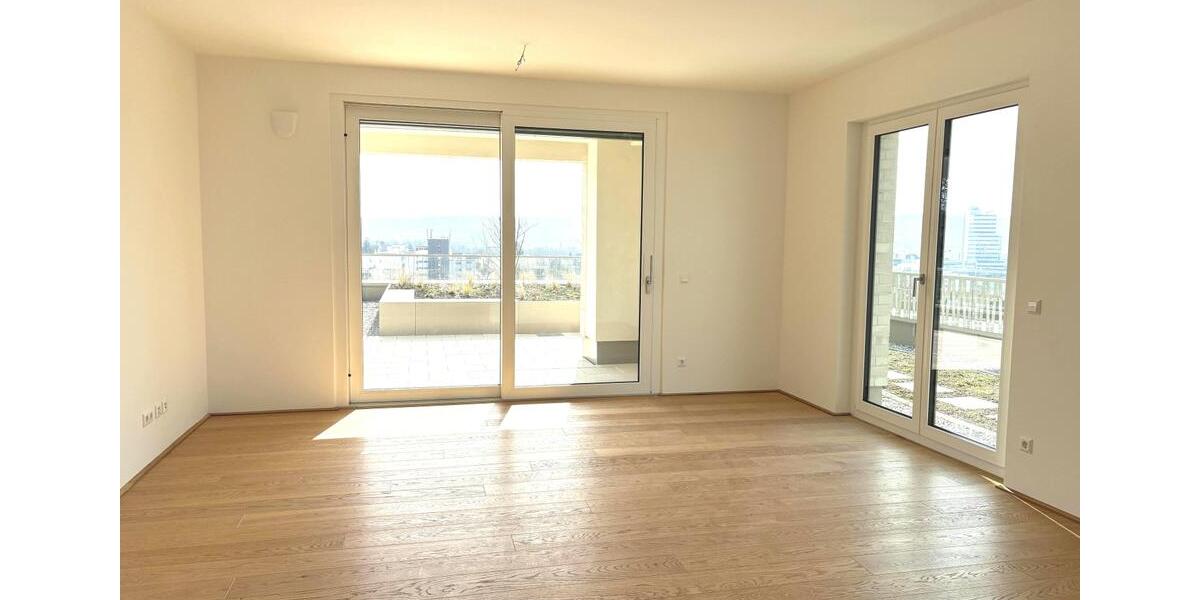Dachgeschoßwohnung Leonberg - 4 Zimmer, 124 m&sup2;, 2.472&euro; | Angebot:24919337