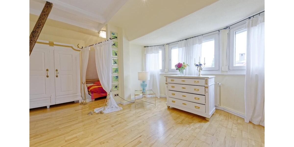 Dachgeschoßwohnung Stuttgart Feuerbach - 1 Zimmer, 70 m&sup2;, 1.050&euro; | Angebot:27597760