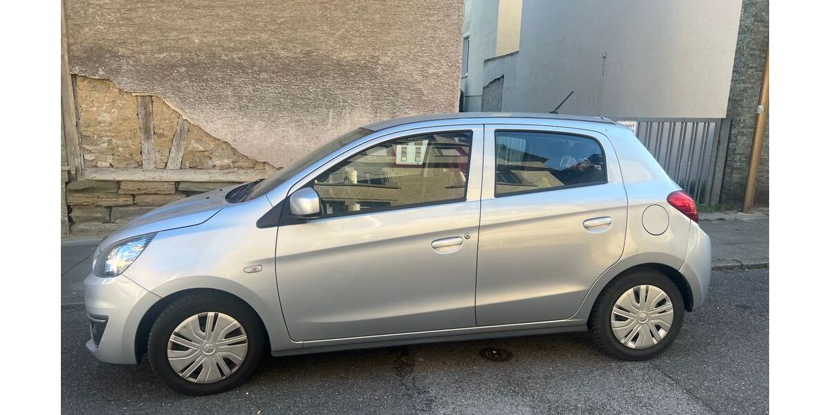 Mitsubishi Space Star 37.000 km 7.600 &euro; Stuttgart 70435