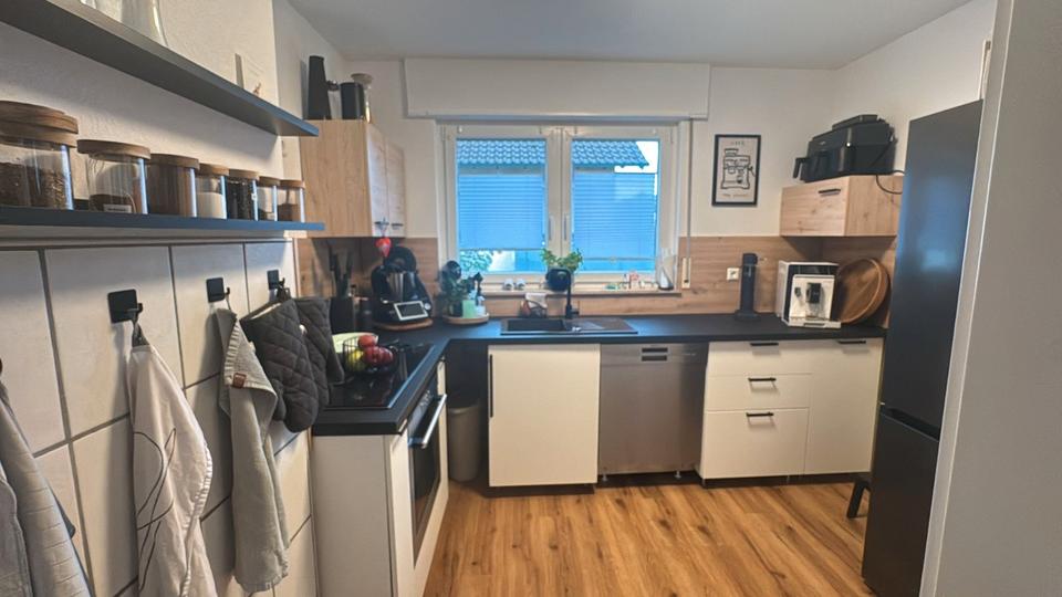 Etagenwohnung Weissach - 4 Zimmer, 85 m&sup2;, 1.200&euro; | Angebot:27548210
