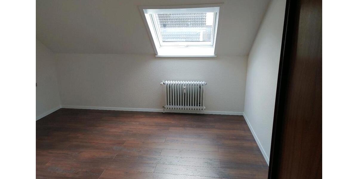 Dachgeschoßwohnung Aichwald - 2 Zimmer, 57 m&sup2;, 850&euro; | Angebot:25237188