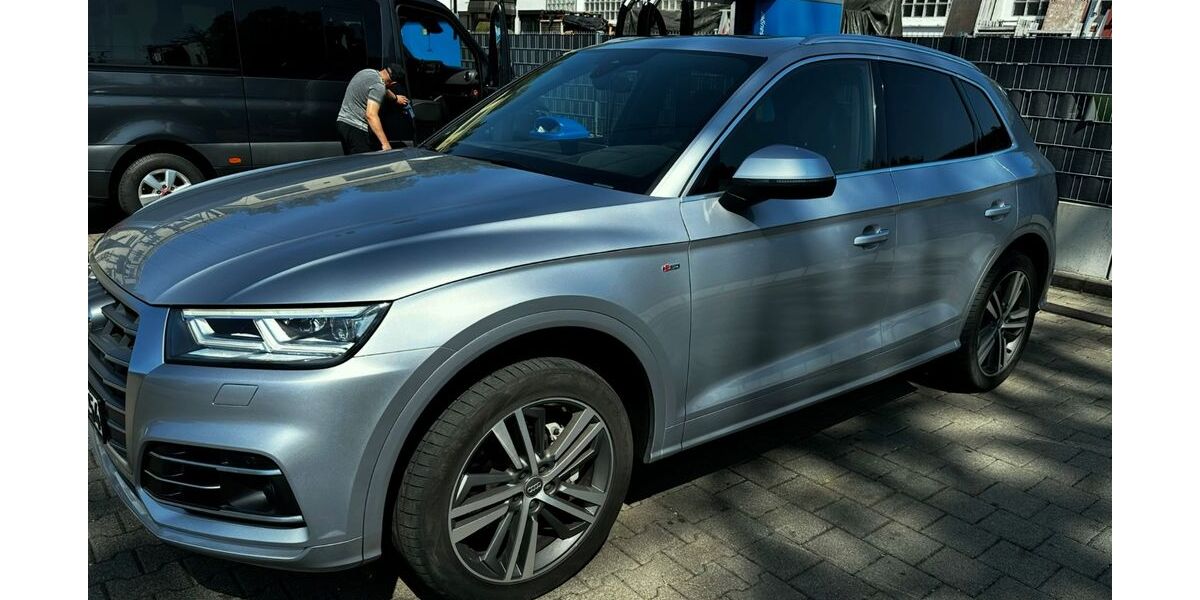 Audi Q5 121.800 km 25.300 &euro; Remseck am Neckar 71686