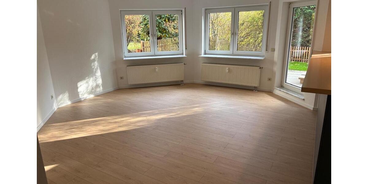 Terrassenwohnung Tiefenbronn - 2 Zimmer, 63 m&sup2;, 850&euro; | Angebot:25547190
