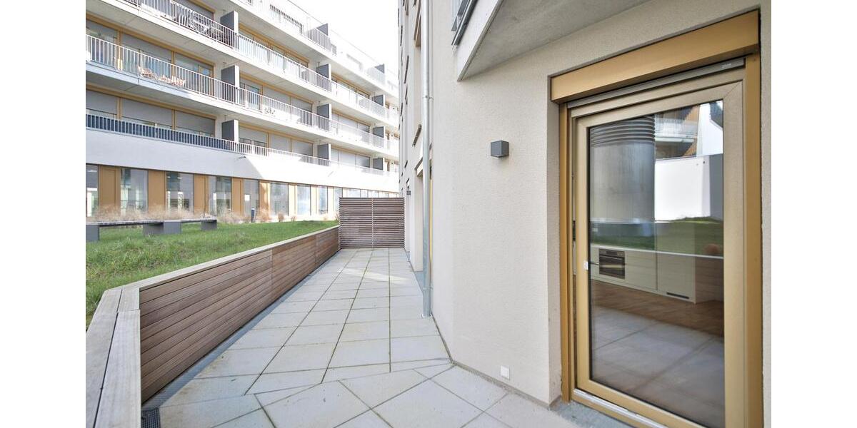 Etagenwohnung Böblingen - 2 Zimmer, 79 m&sup2;, 1.706&euro; | Angebot:25783096