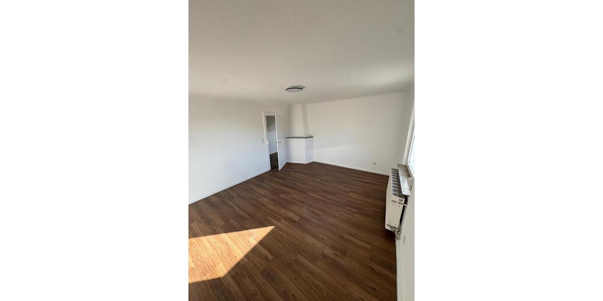 Etagenwohnung Heilbronn - 3 Zimmer, 85 m&sup2;, 1.300&euro; | Angebot:25334954