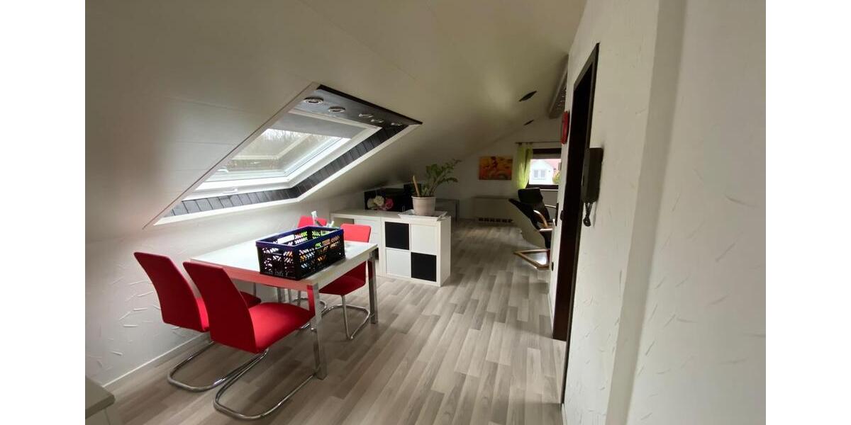 Dachgeschoßwohnung Schorndorf - 2.5 Zimmer, 55 m&sup2;, 590&euro; | Angebot:26396747