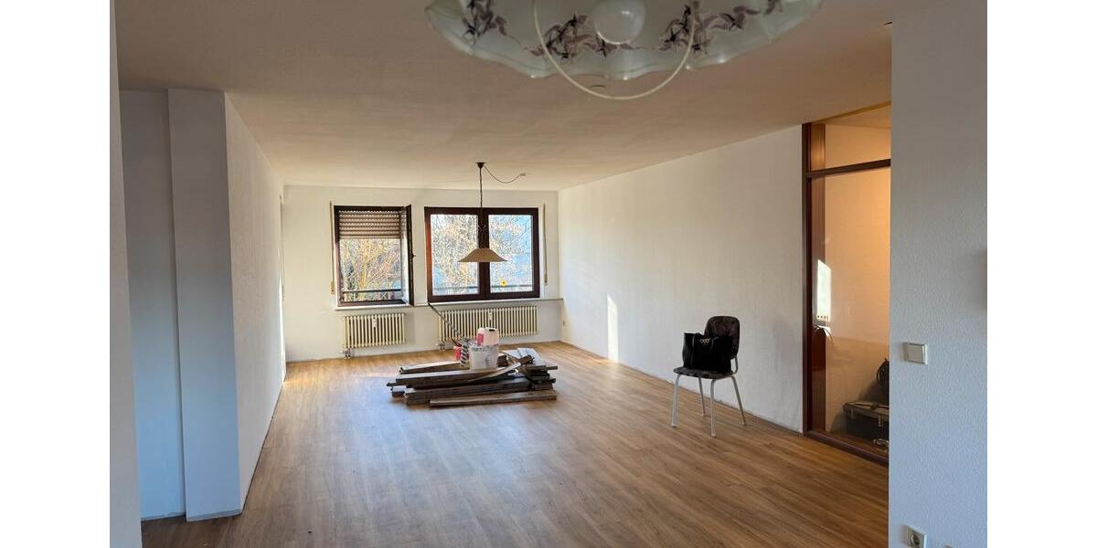 Etagenwohnung Filderstadt - 3.5 Zimmer, 96 m&sup2;, 1.400&euro; | Angebot:25317777
