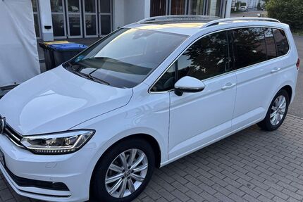 VW Touran 142.000 km 19.400 &euro; Filderstadt 70794
