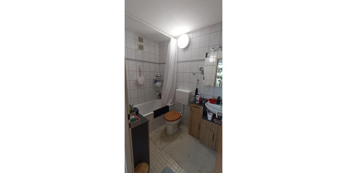 Dachgeschoßwohnung Murrhardt - 2.5 Zimmer, 70 m&sup2;, 795&euro; | Angebot:26241681