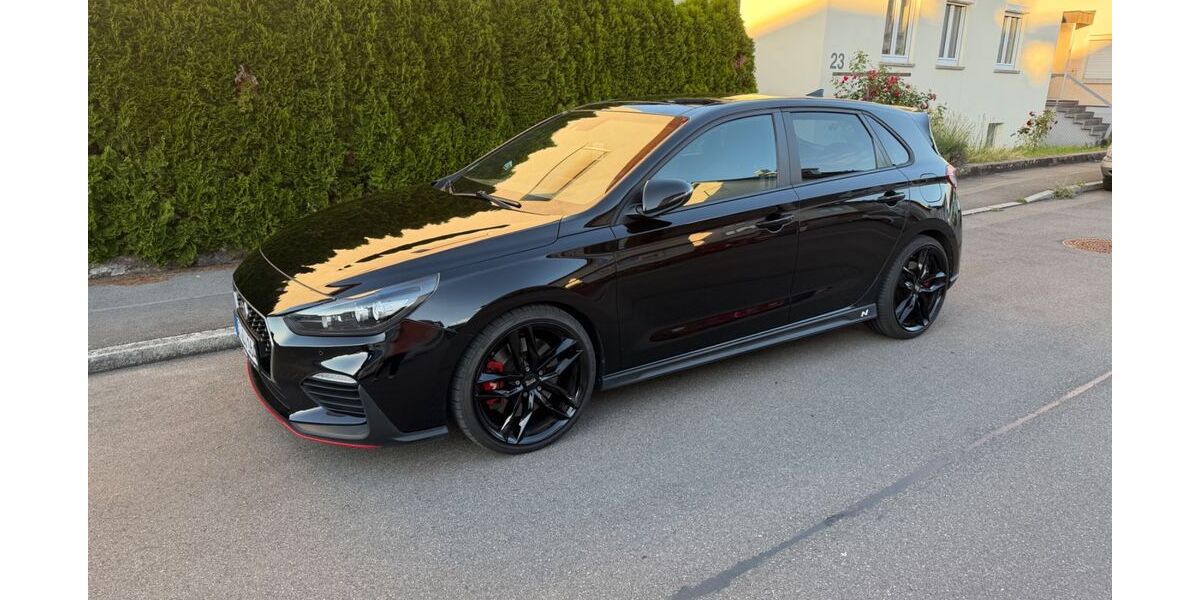 Hyundai i30 64.400 km 22.500 &euro; Winnenden 71364