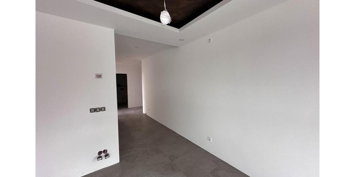 Erdgeschoßwohnung Cleebronn - 3 Zimmer, 116 m&sup2;, 1.300&euro; | Angebot:25985918