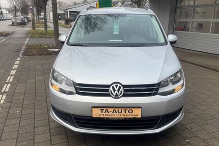 VW Sharan 87.452 km 17.999 &euro; Esslingen am Neckar 73733