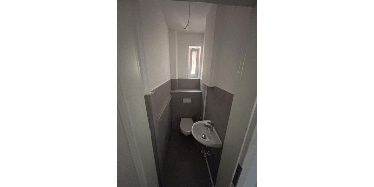 Etagenwohnung Stuttgart Zuffenhausen - 2 Zimmer, 55 m&sup2;, 1.077&euro; | Angebot:25877743