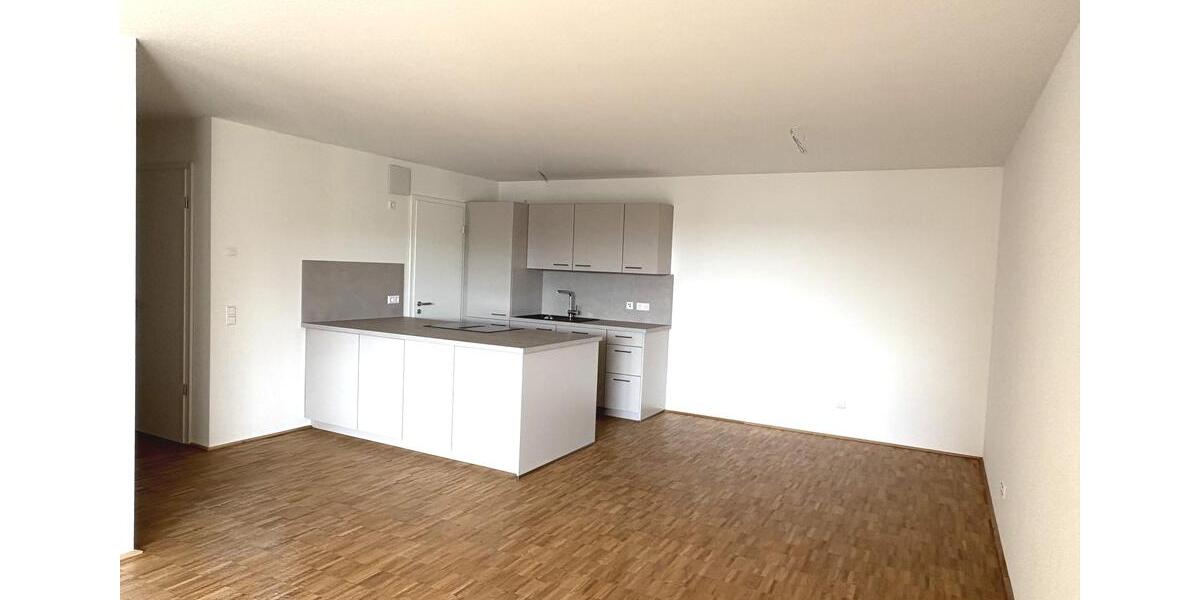 Erdgeschoßwohnung Leonberg - 4 Zimmer, 105 m&sup2;, 1.892&euro; | Angebot:23644758