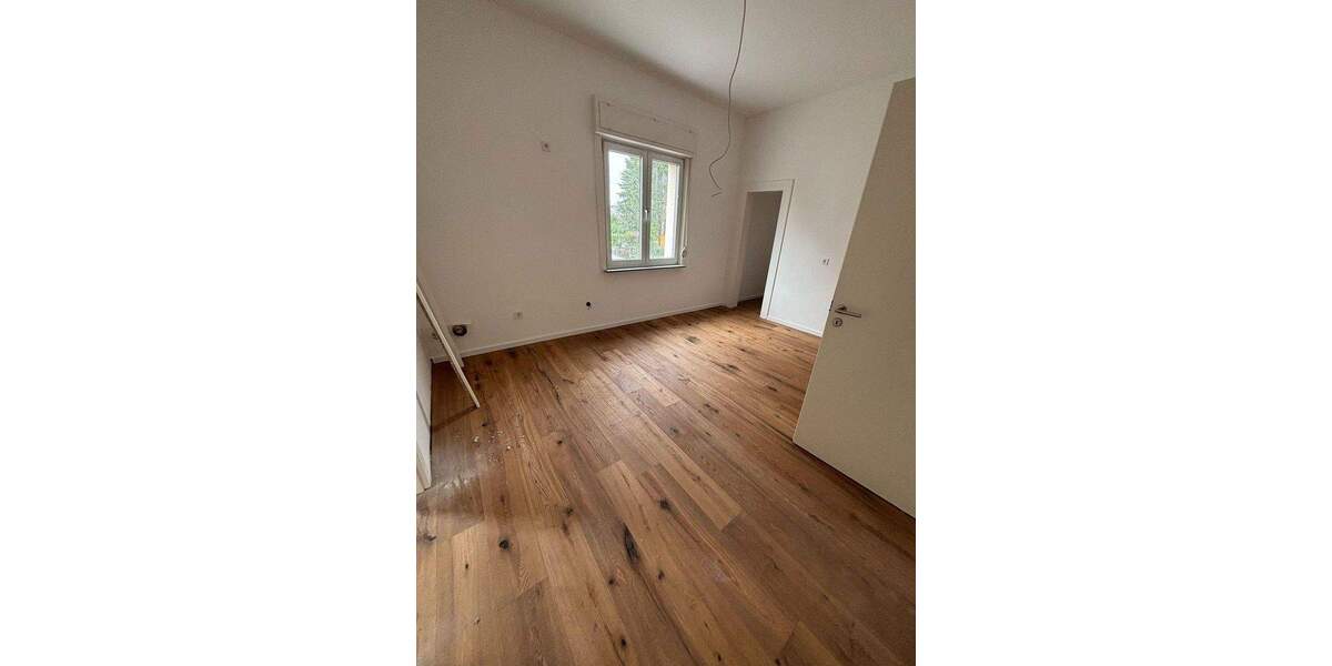 Etagenwohnung Stuttgart Zuffenhausen - 3 Zimmer, 65 m&sup2;, 1.254&euro; | Angebot:25724176