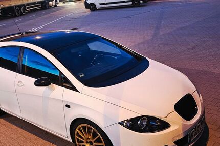 Seat Leon 212.456 km 3.500 &euro; Stuttgart 70327