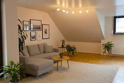 Wohnung Schorndorf - 3 Zimmer, 80 m&sup2;, 260.000&euro; | Angebot:25707766