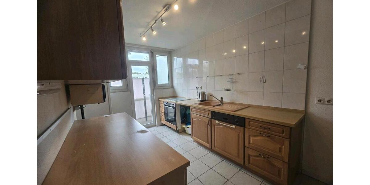 Etagenwohnung Ludwigsburg - 4.5 Zimmer, 95 m&sup2;, 299.900&euro; | Angebot:24709928