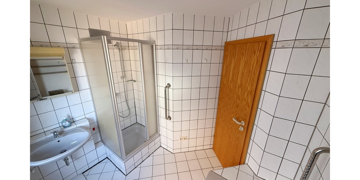 Helle 3-Zi.-OG-Wohnung in guter Lage von Schorndorf - 3- Schorndorf Schorndorf | Angebot:26535486