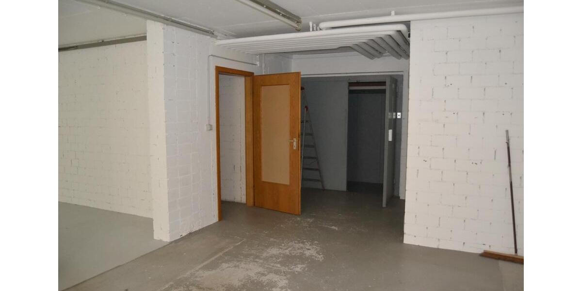 Mehrfamilienhaus, Wohnhaus Remshalden - 6 Zimmer, 260 m&sup2;, 900.000&euro; | Angebot:27194792