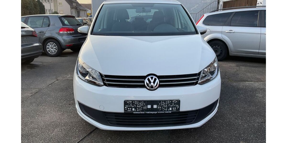 VW Touran 125.900 km 9.900 &euro; Möglingen 71696