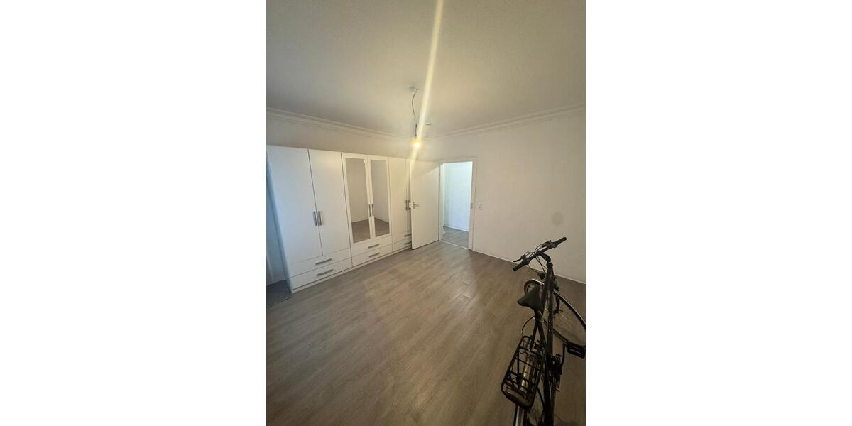 Hochparterre Stuttgart Stuttgart-Ost - 2 Zimmer, 56 m&sup2;, 750&euro; | Angebot:25794101