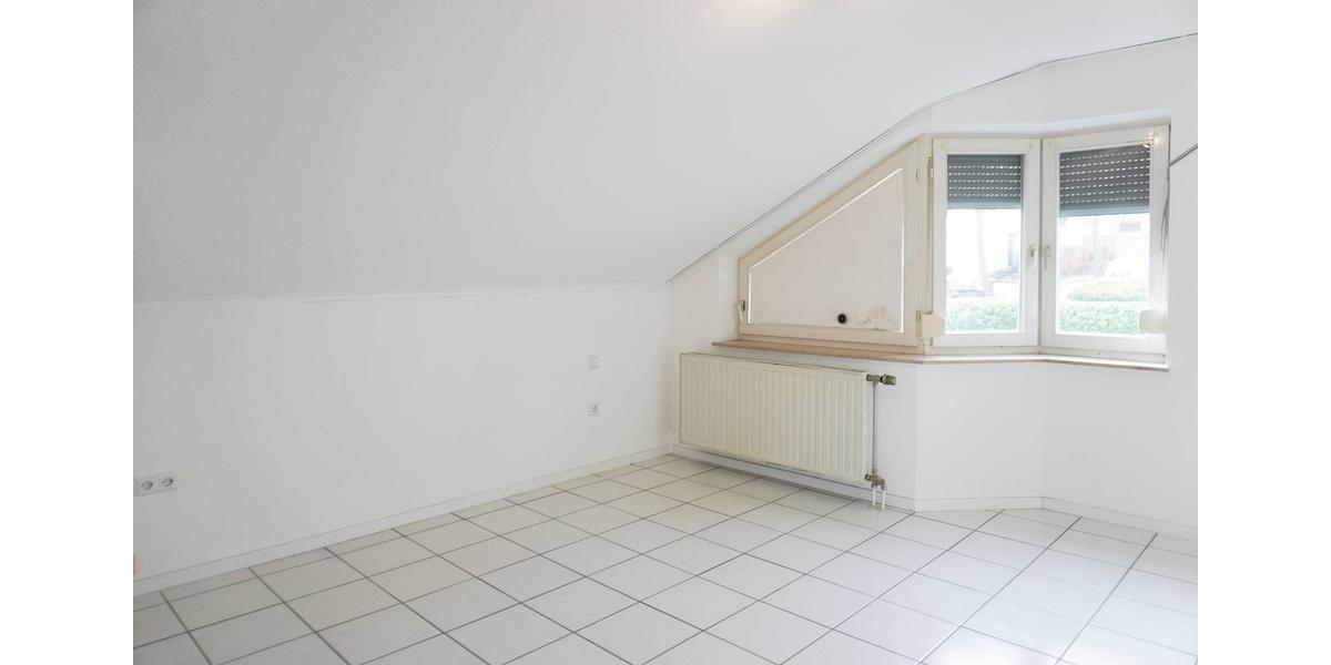 Einfamilienhaus Weinsberg - 6 Zimmer, 159 m&sup2;, 1.600&euro; | Angebot:26195066