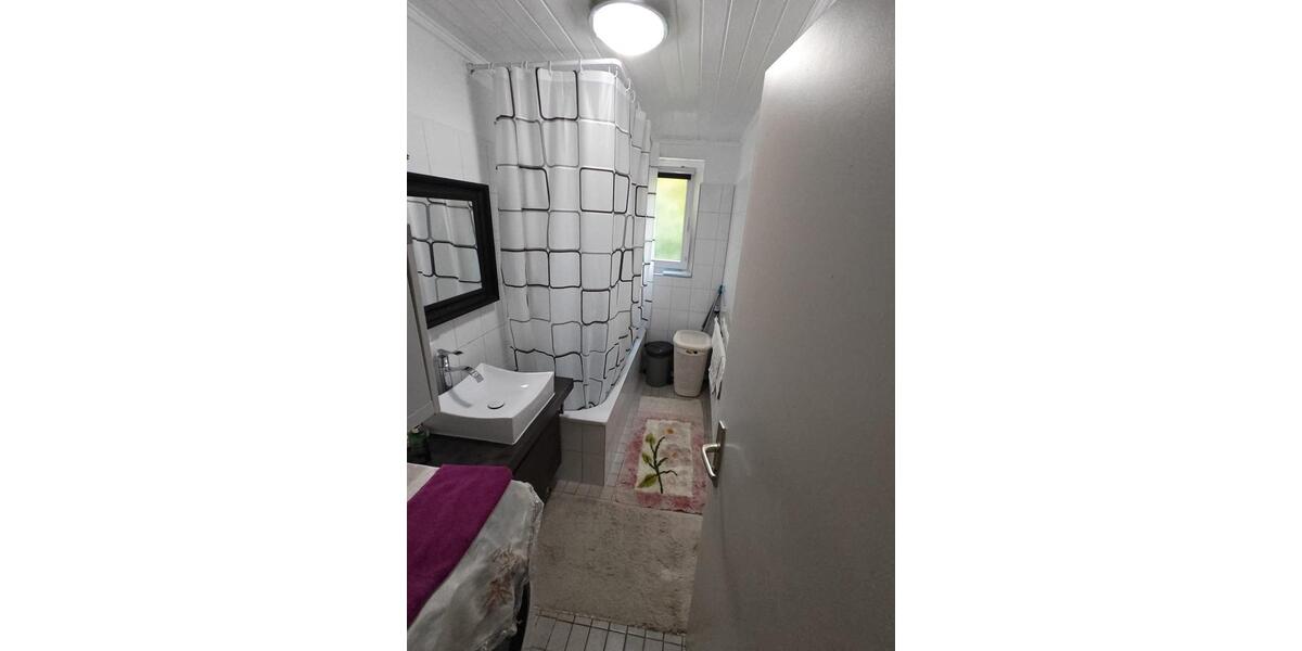 Etagenwohnung Marbach am Neckar - 4 Zimmer, 86 m&sup2;, 370.000&euro; | Angebot:26577467