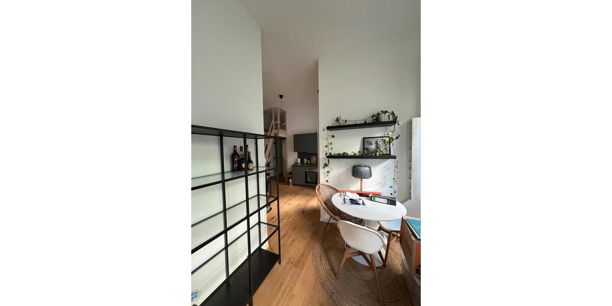 Erdgeschoßwohnung Stuttgart Stuttgart-West - 1.5 Zimmer, 33 m&sup2;, 1.275&euro; | Angebot:25824882