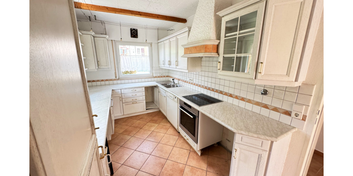 Etagenwohnung Böblingen - 4 Zimmer, 122 m&sup2;, 497.000&euro; | Angebot:25726621