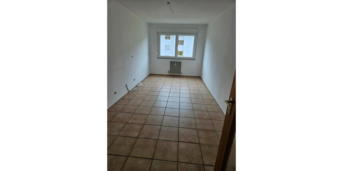 Etagenwohnung Möglingen - 2 Zimmer, 61 m&sup2;, 185.000&euro; | Angebot:26929222
