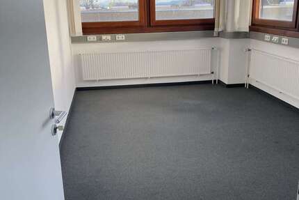 Gewerbeobjekt Leinfelden-Echterdingen Echterdingen - 2.500&euro; | Angebot:24872667