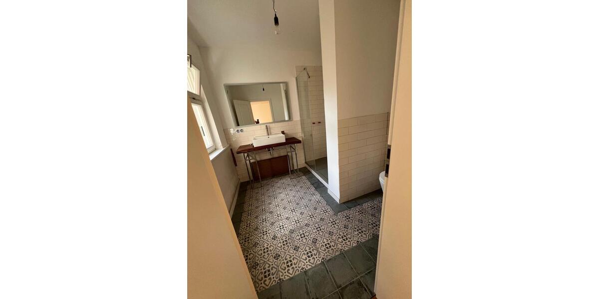 Erdgeschoßwohnung Schwieberdingen - 2 Zimmer, 81 m&sup2;, 1.290&euro; | Angebot:27539425