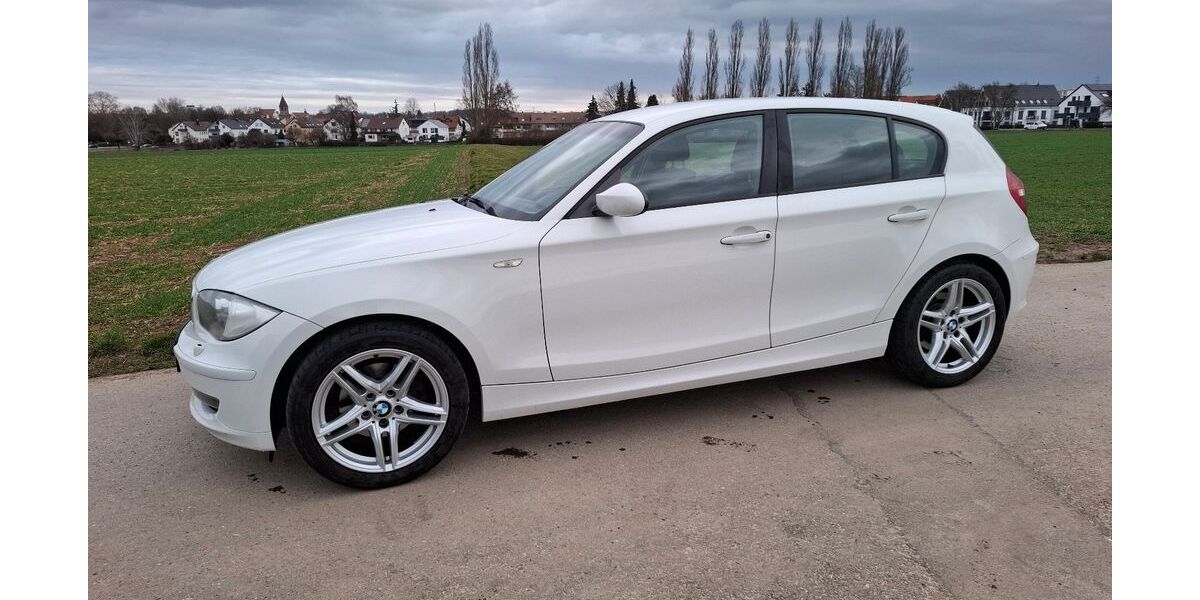 BMW 120 172.000 km 4.600 &euro; Esslingen 73734